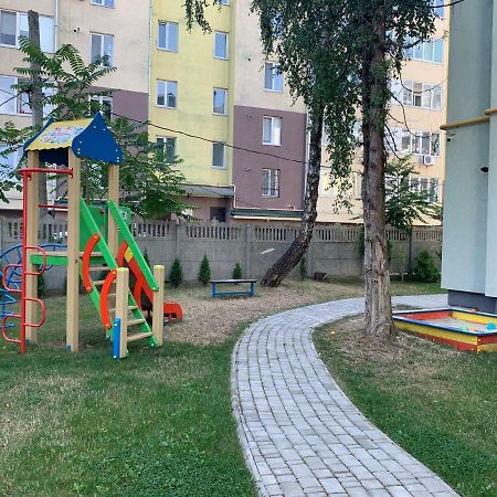 Апартаменты Comfort Place In The City Centre Ивано-Франковск Экстерьер фото